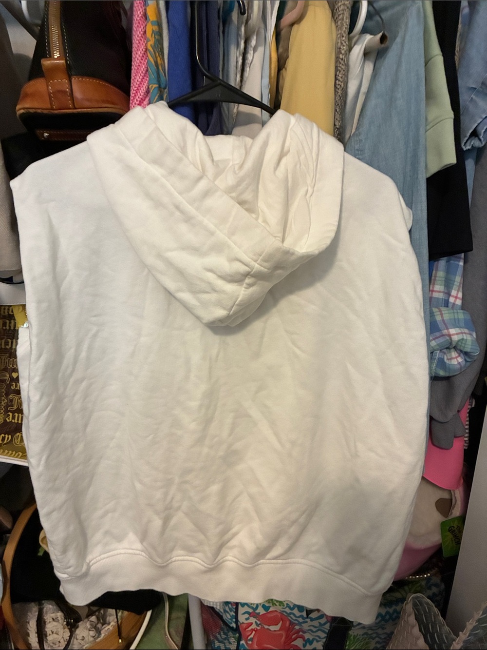 Mo & Co White Hooded Sleeveless Sweatshirt with Smiley Graphic - Picture 2 of 4